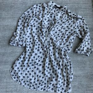 Gray and white star tunic